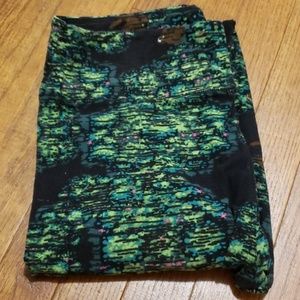 Lularoe leggings Bigfoot